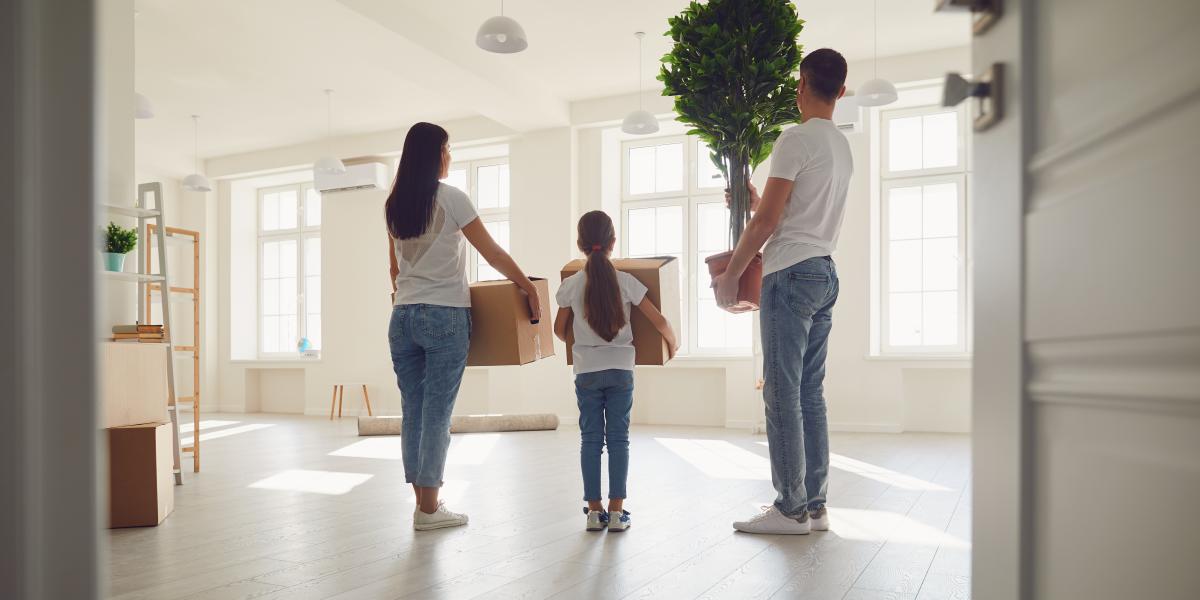 family packing up to move